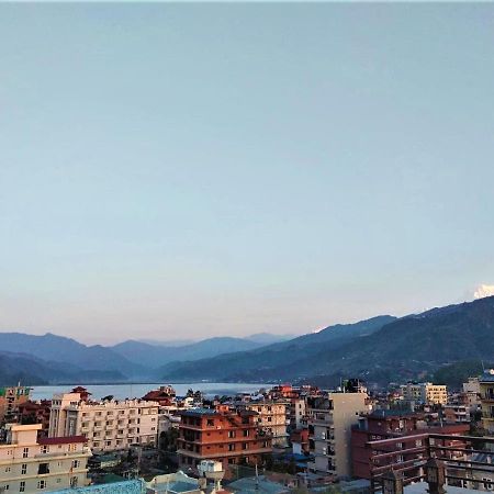 Hotel Mala Покхара Экстерьер фото