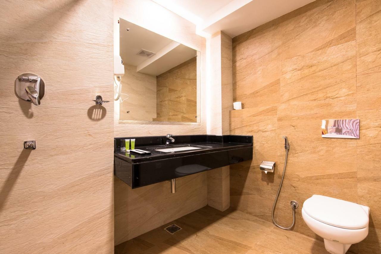 Hotel Mala Покхара Экстерьер фото