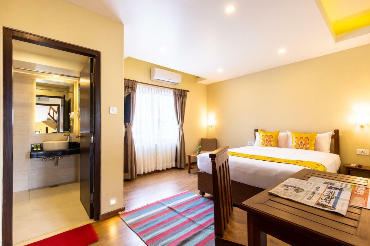 Hotel Mala Покхара Экстерьер фото