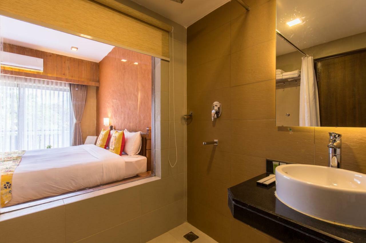Hotel Mala Покхара Экстерьер фото