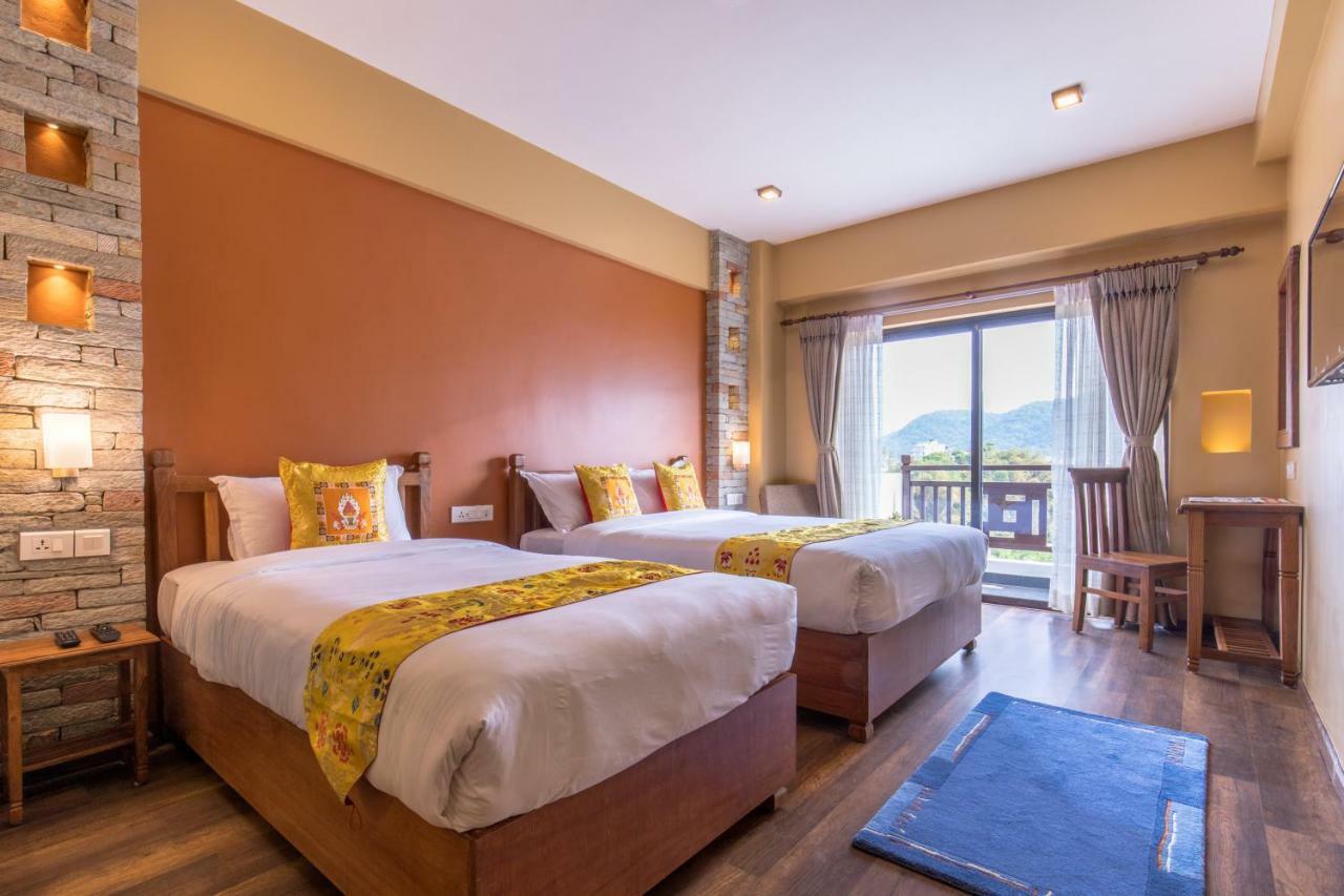 Hotel Mala Покхара Экстерьер фото