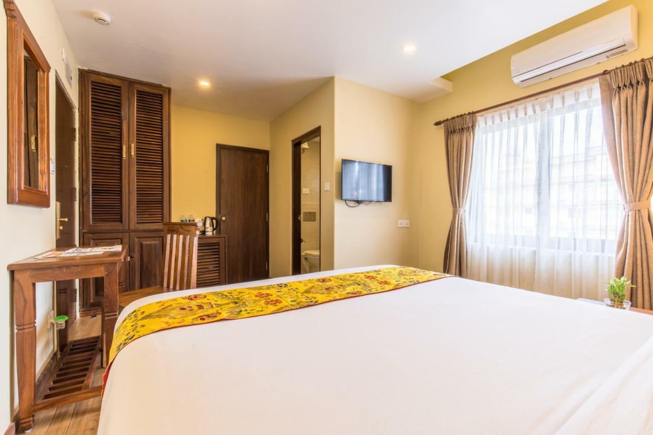 Hotel Mala Покхара Экстерьер фото